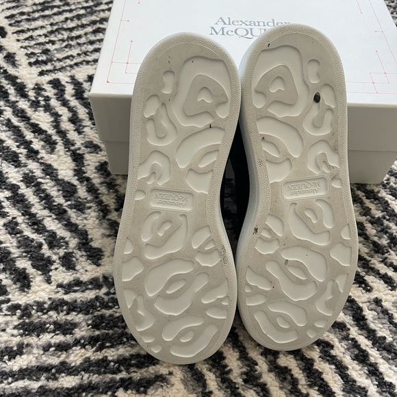 Alexander McQueen sneakers - Picture 5 of 5